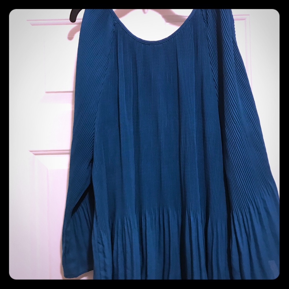 Teal, lace edged bottom career blouse